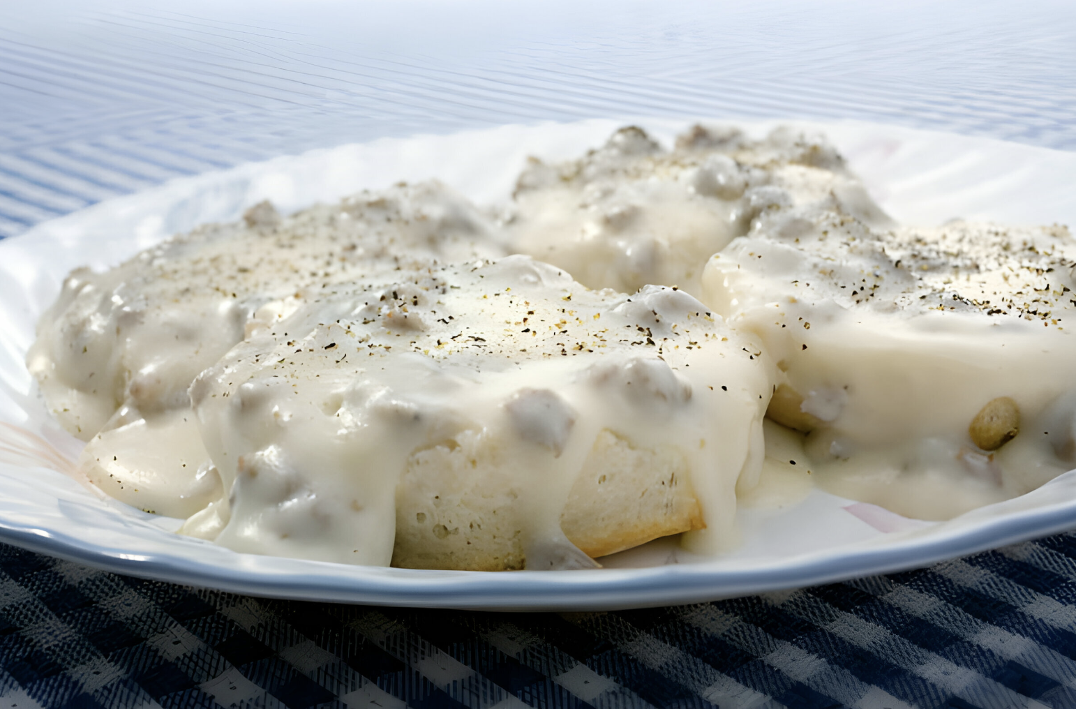 What can you add to sausage gravy to make it taste better?