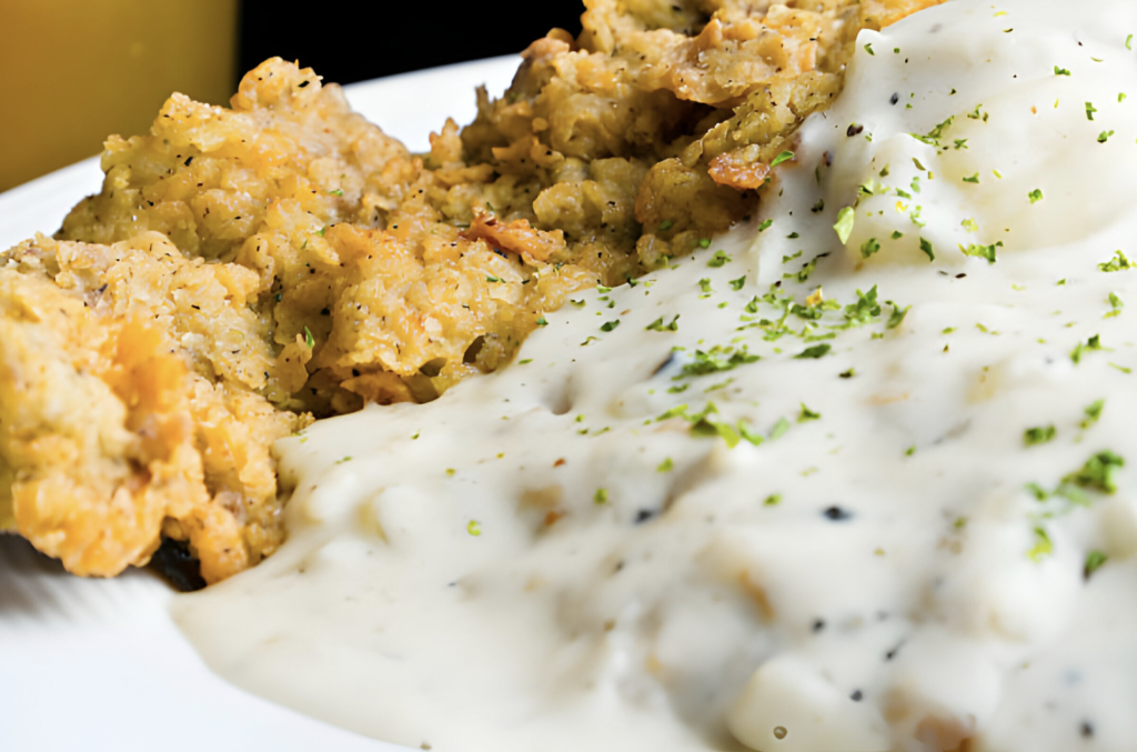 What's the difference between sausage and country gravy?